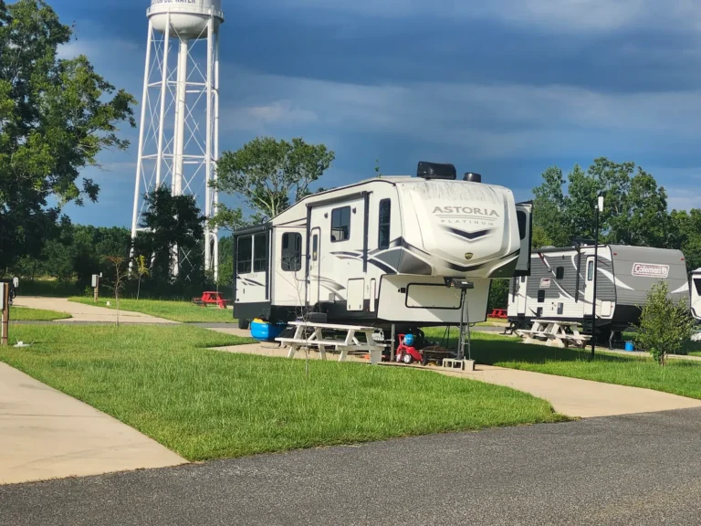 Full Hookup RV Sites